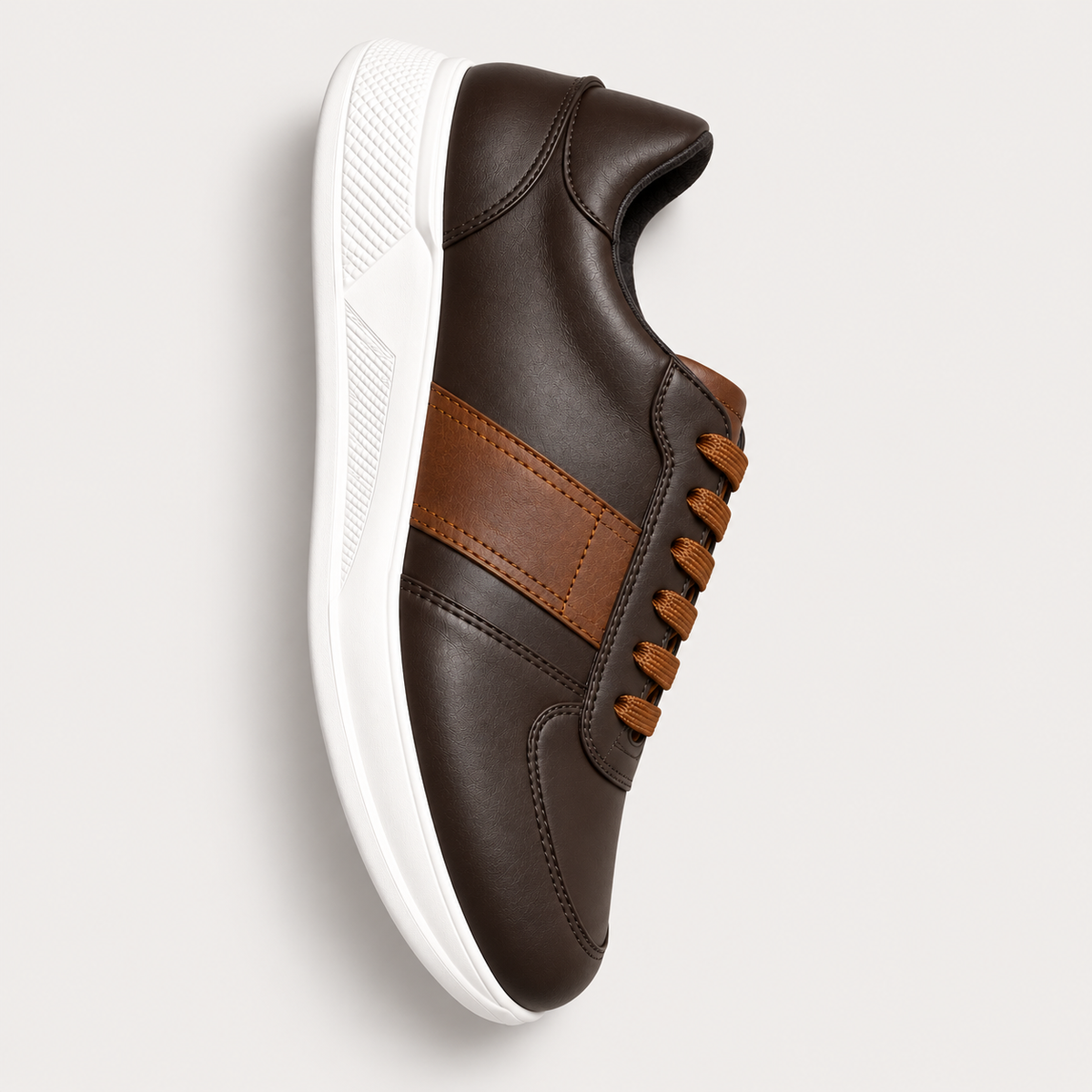 VENEZIA — Sneaker Running Cuir