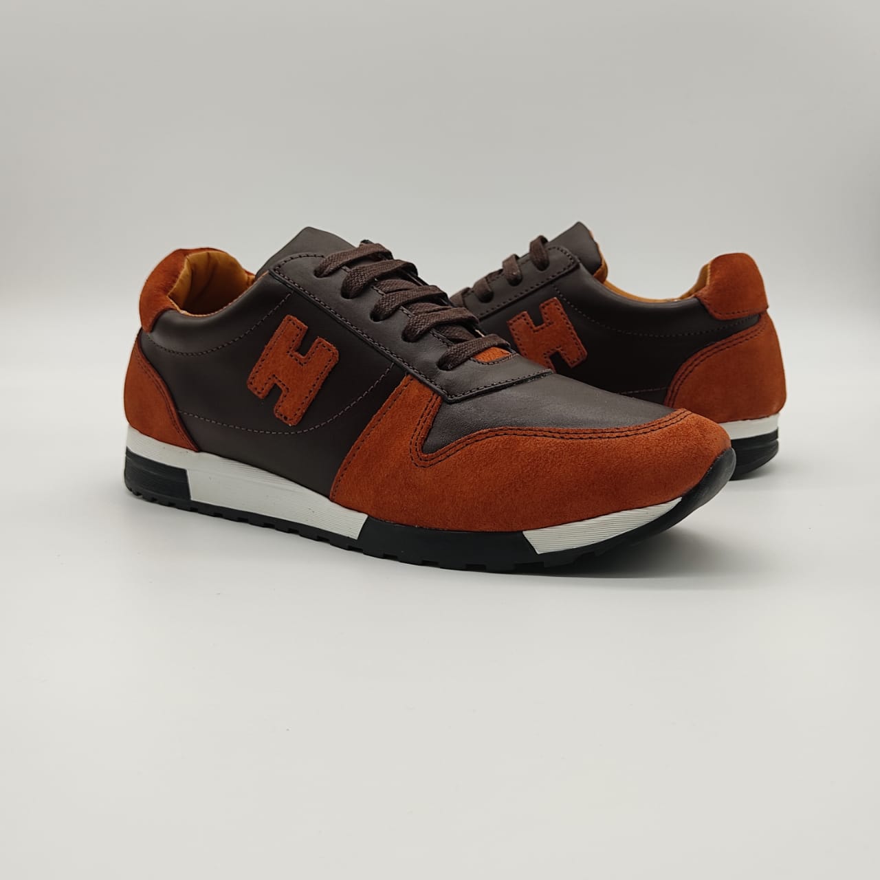 #ESP-MARRON-44